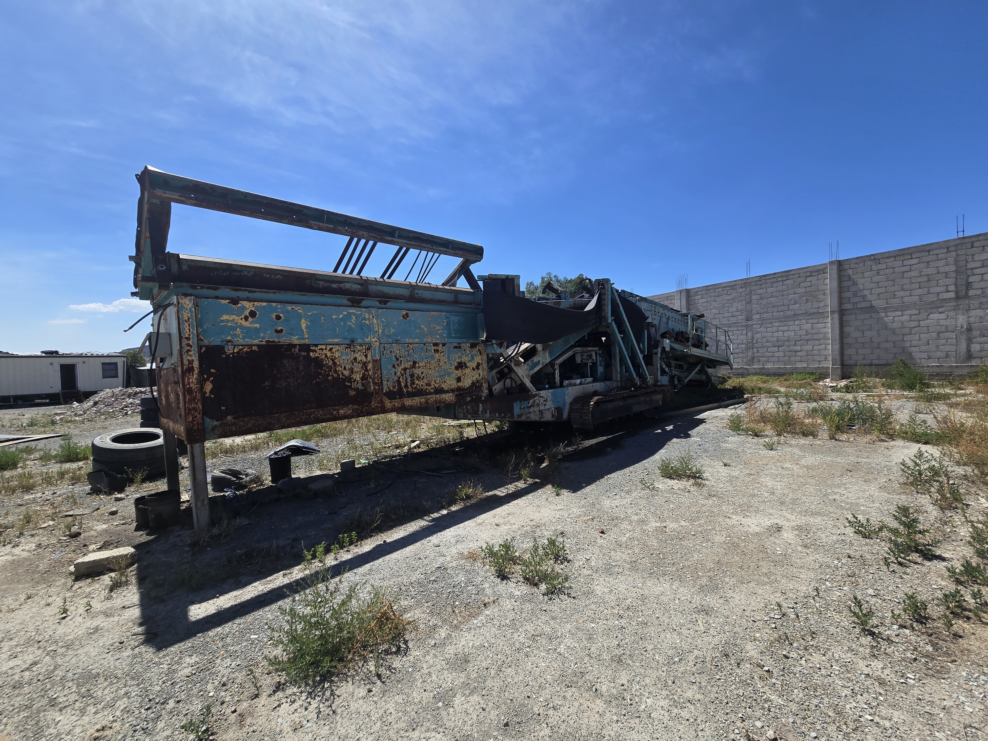 Powerscreen Warrior 1800