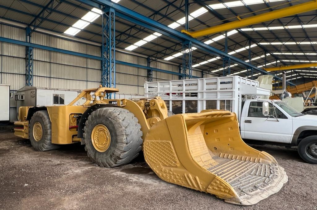 Cargador Bajo Perfil Minero Elphinstone